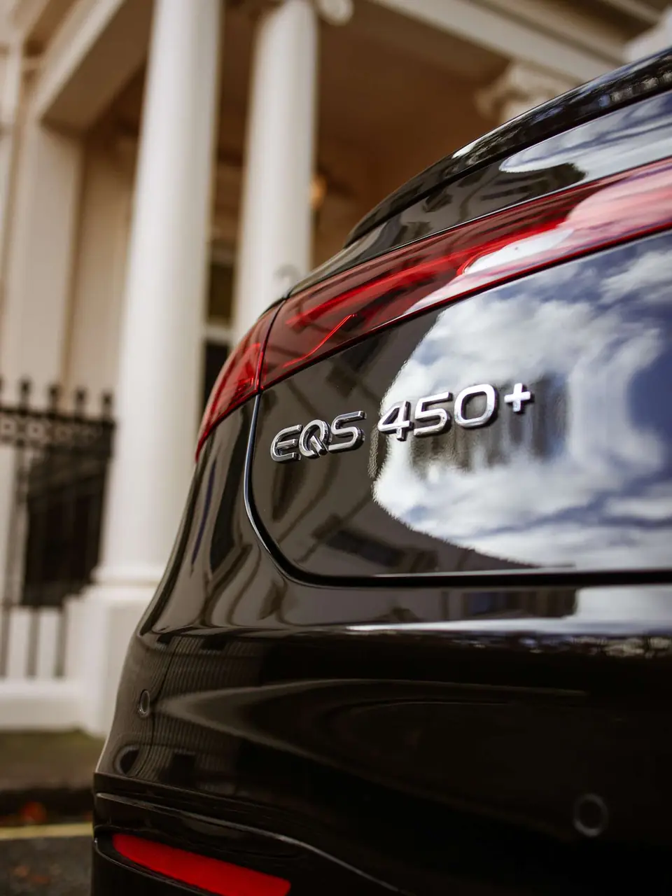 EQS 450+ badge on the boot of a Privev electric chauffeur car